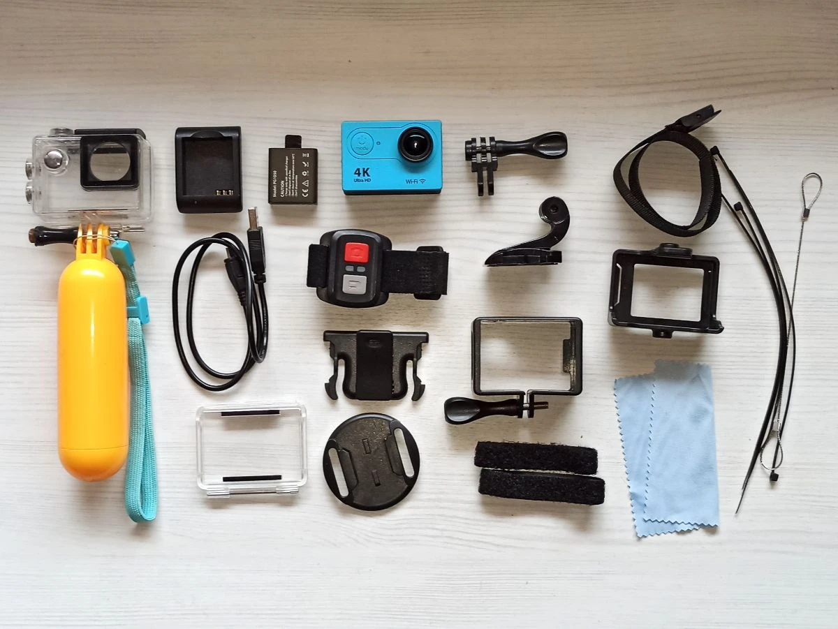 H9R 2 H9R – Image 2