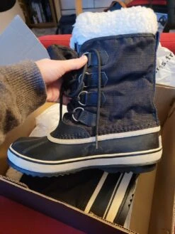 Sorel Winter Carnival -BOLLE Skis Magasin 63ea301dd07122.20860520 phppmcdkw